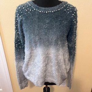 Venus Women Cozy Pearl Trim Sweater